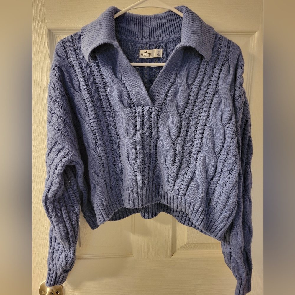 Hollister cropped polo sweater